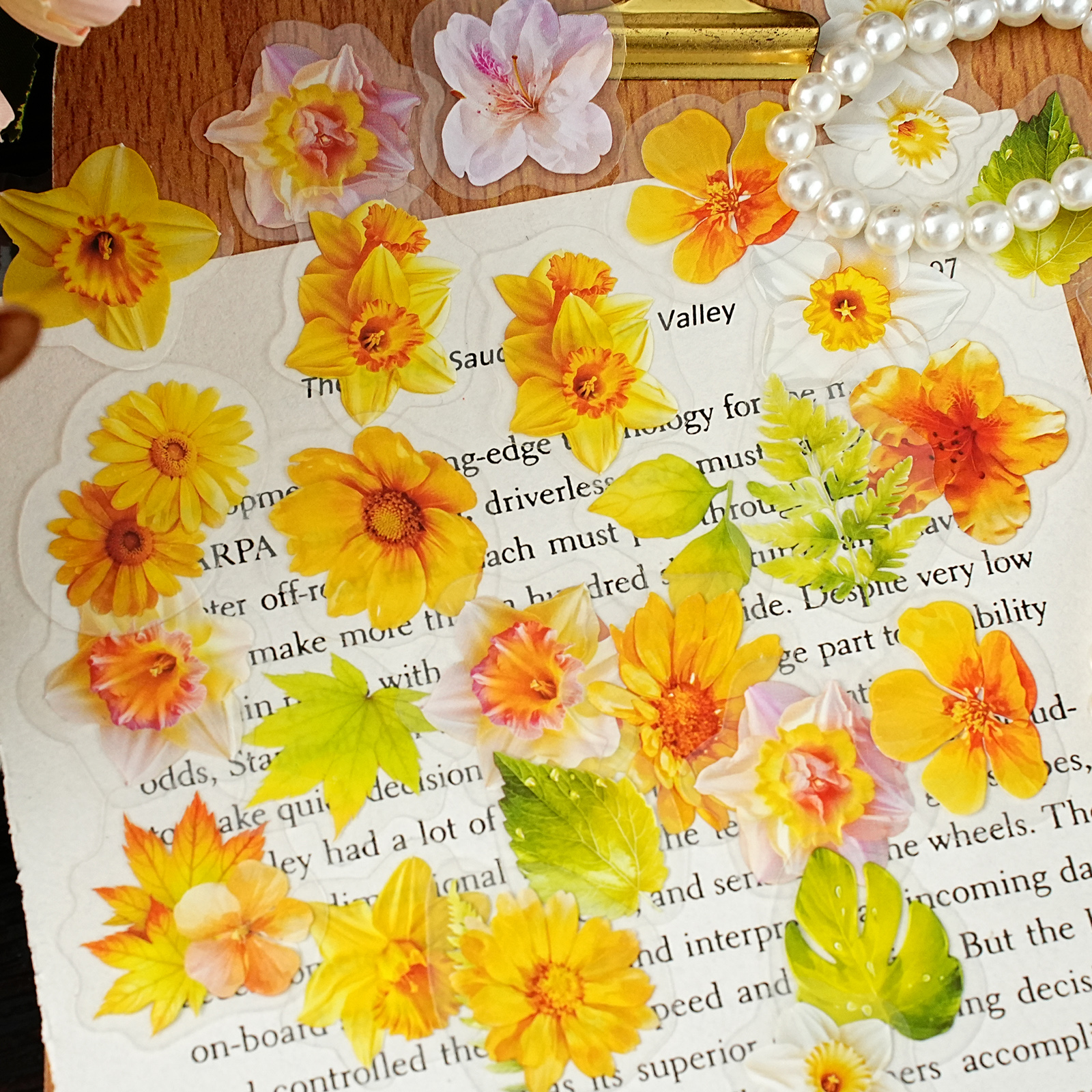 Etori Life Warm and Bright Yel - Yellow Laptop Accessories recensie en prijs